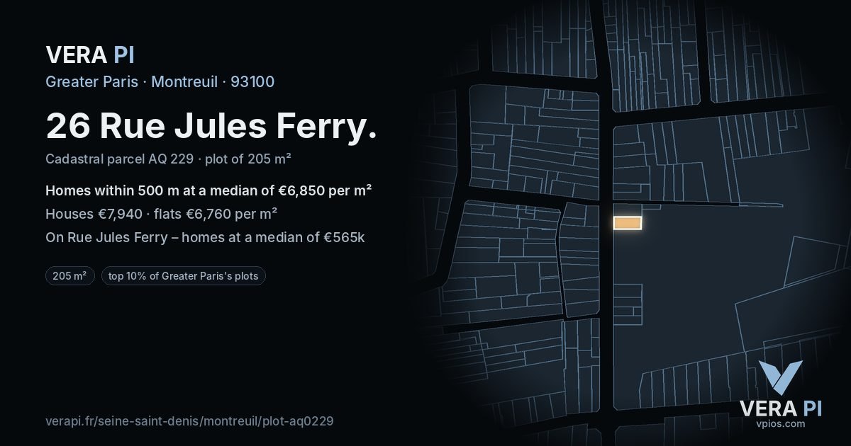 26 Rue Jules Ferry, Montreuil at night – the plot lit, the parcels around coloured by the prices near them