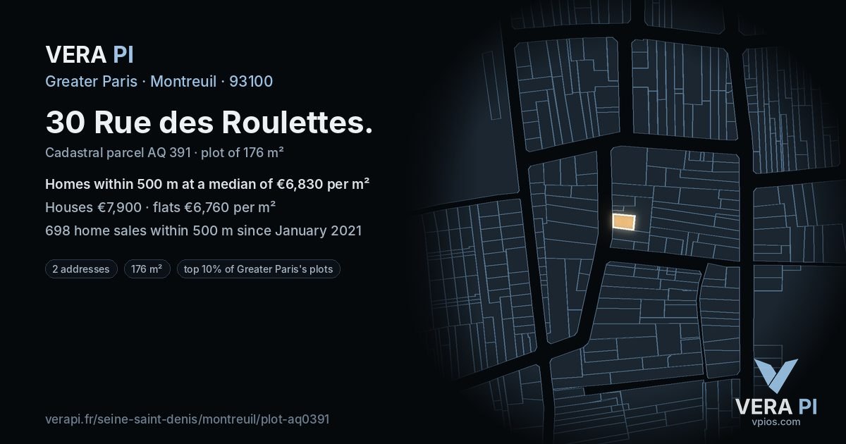 30 Rue des Roulettes, Montreuil at night – the plot lit, the parcels around coloured by the prices near them