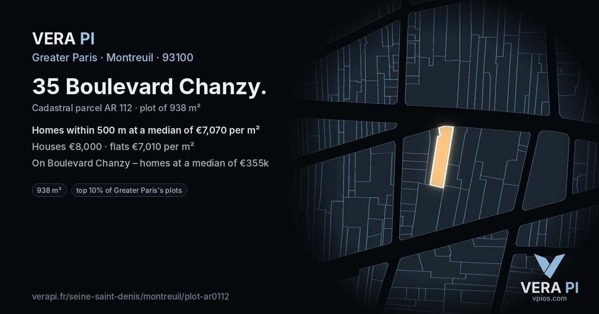 35 Boulevard Chanzy, Montreuil at night – the plot lit, the parcels around coloured by the prices near them