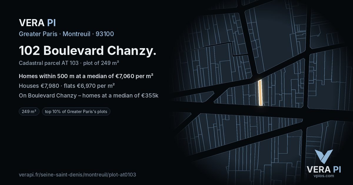 102 Boulevard Chanzy, Montreuil at night – the plot lit, the parcels around coloured by the prices near them