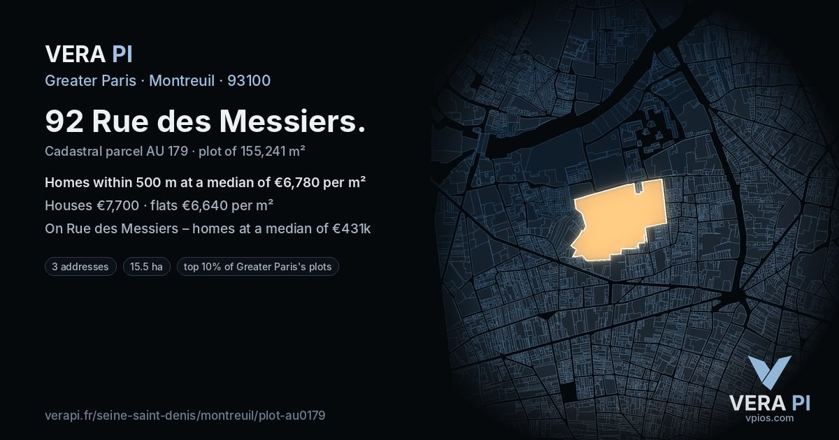 92 Rue des Messiers, Montreuil at night – the plot lit, the parcels around coloured by the prices near them