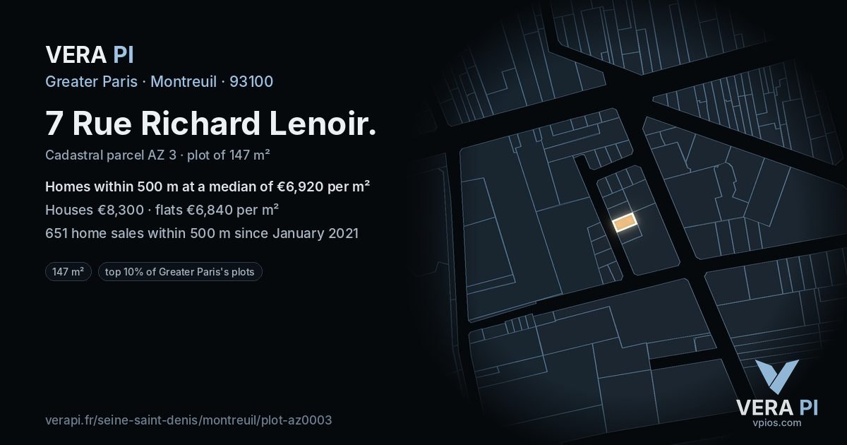 7 Rue Richard Lenoir, Montreuil at night – the plot lit, the parcels around coloured by the prices near them