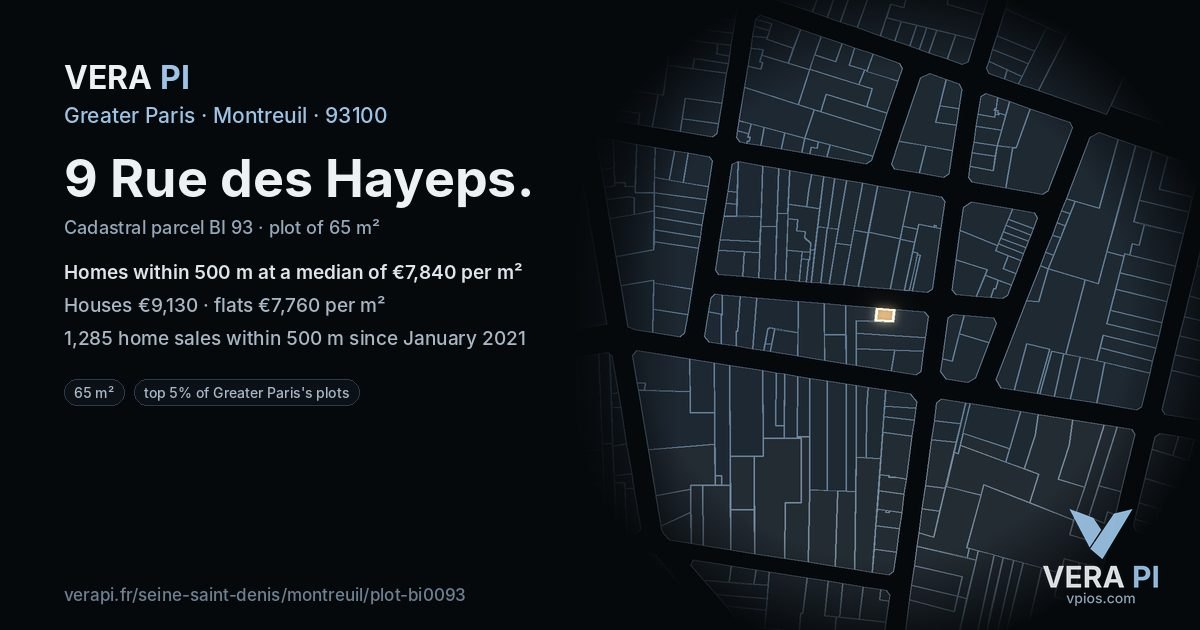 9 Rue des Hayeps, Montreuil at night – the plot lit, the parcels around coloured by the prices near them