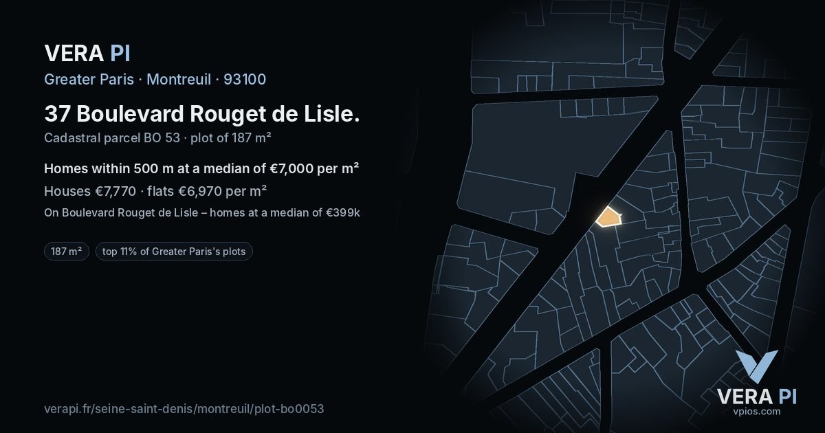 37 Boulevard Rouget de Lisle, Montreuil at night – the plot lit, the parcels around coloured by the prices near them
