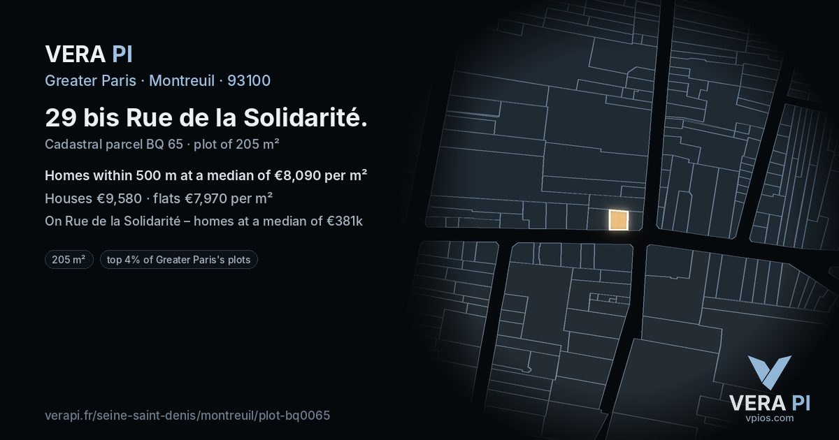 29 bis Rue de la Solidarité, Montreuil at night – the plot lit, the parcels around coloured by the prices near them