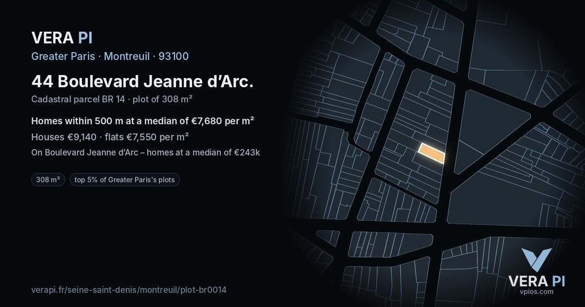 44 Boulevard Jeanne d’Arc, Montreuil at night – the plot lit, the parcels around coloured by the prices near them