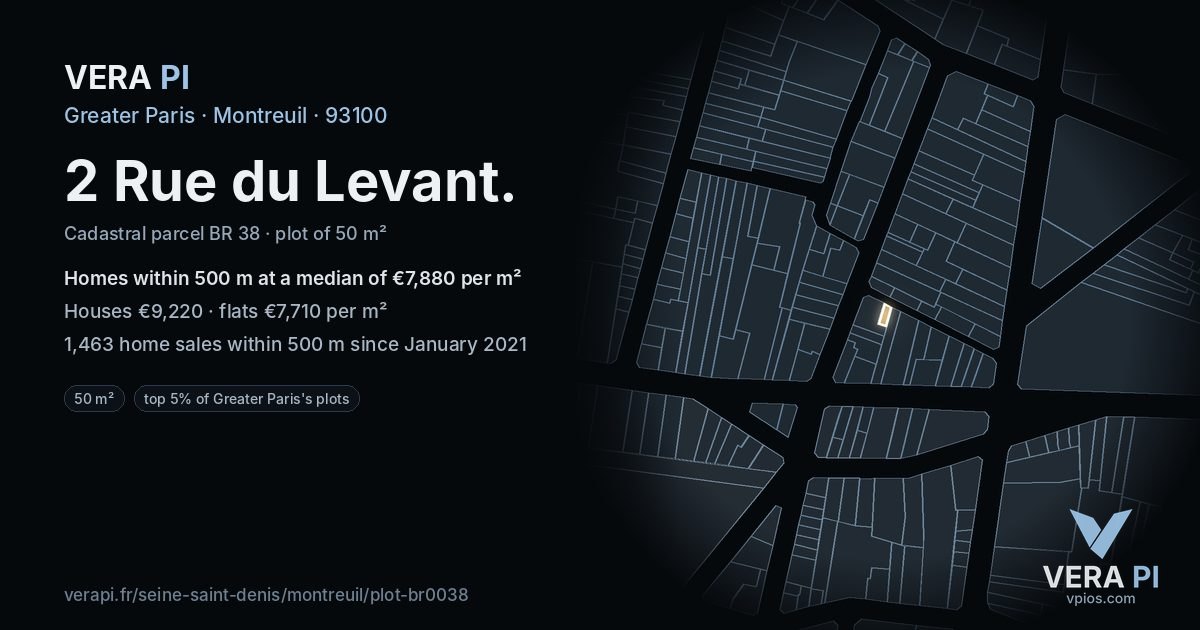 2 Rue du Levant, Montreuil at night – the plot lit, the parcels around coloured by the prices near them