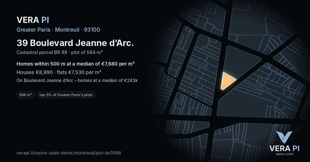 39 Boulevard Jeanne d’Arc, Montreuil at night – the plot lit, the parcels around coloured by the prices near them
