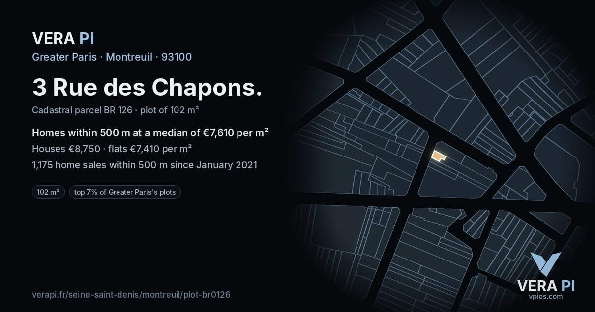 3 Rue des Chapons, Montreuil at night – the plot lit, the parcels around coloured by the prices near them