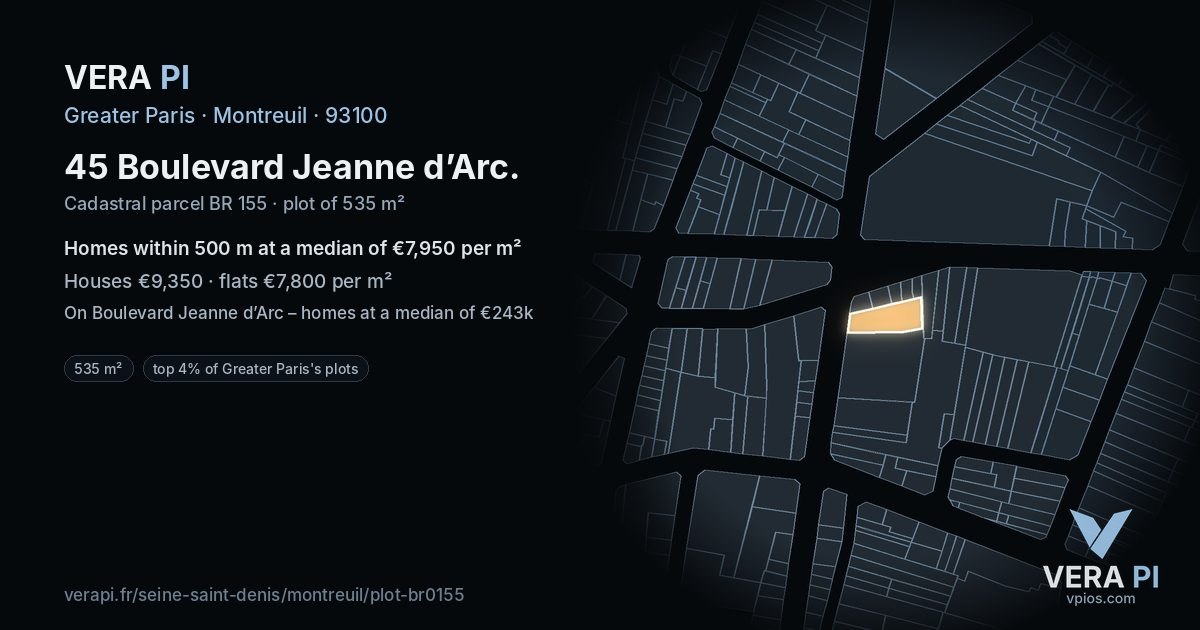 45 Boulevard Jeanne d’Arc, Montreuil at night – the plot lit, the parcels around coloured by the prices near them