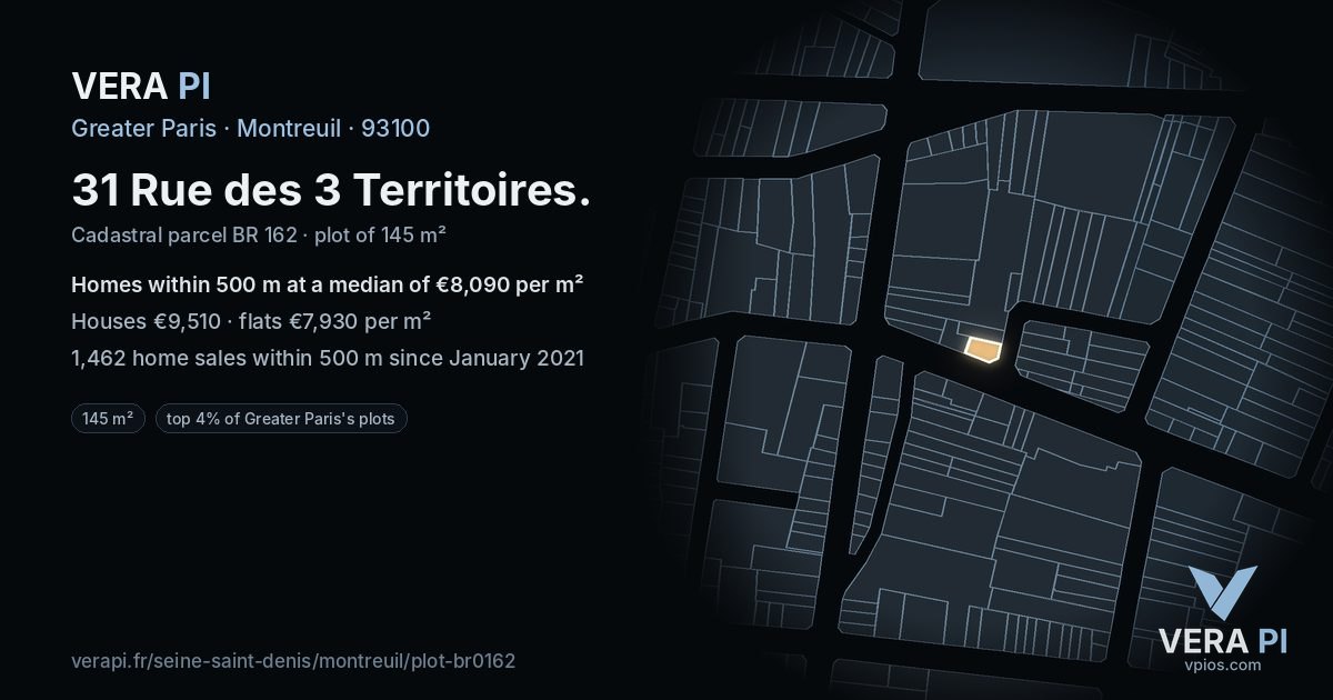 31 Rue des 3 Territoires, Montreuil at night – the plot lit, the parcels around coloured by the prices near them