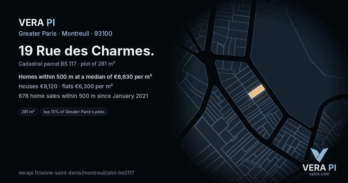 19 Rue des Charmes, Montreuil at night – the plot lit, the parcels around coloured by the prices near them