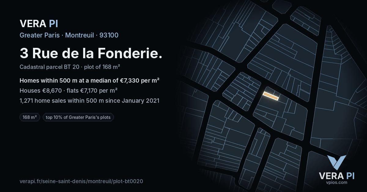 3 Rue de la Fonderie, Montreuil at night – the plot lit, the parcels around coloured by the prices near them