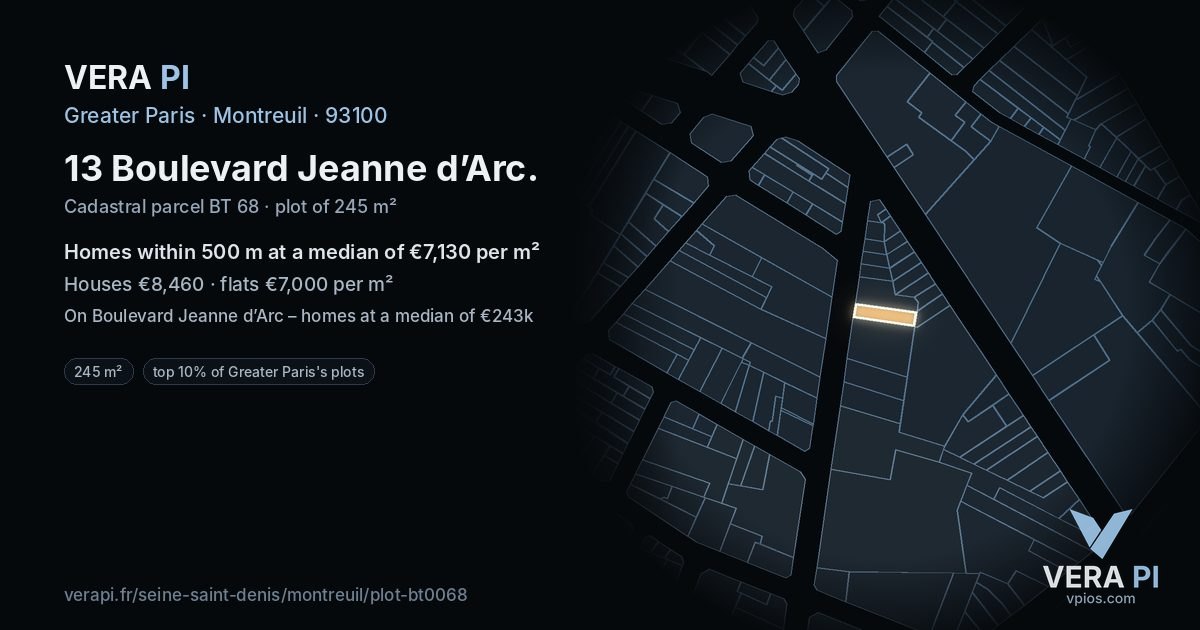 13 Boulevard Jeanne d’Arc, Montreuil at night – the plot lit, the parcels around coloured by the prices near them