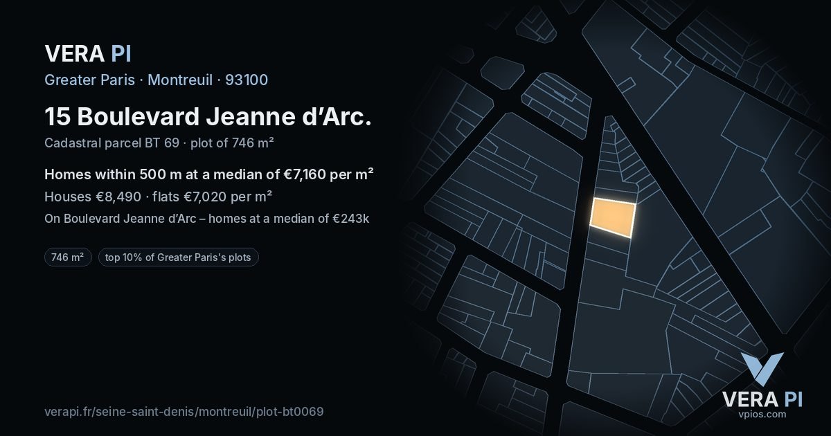 15 Boulevard Jeanne d’Arc, Montreuil at night – the plot lit, the parcels around coloured by the prices near them