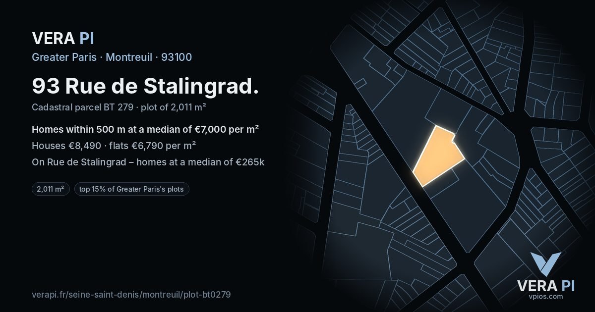 93 Rue de Stalingrad, Montreuil at night – the plot lit, the parcels around coloured by the prices near them