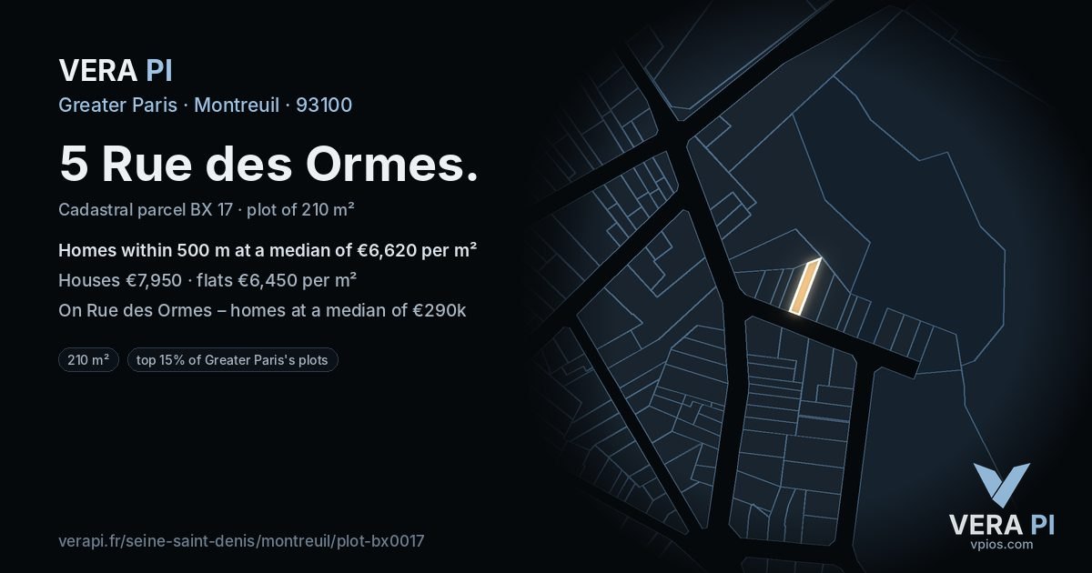 5 Rue des Ormes, Montreuil at night – the plot lit, the parcels around coloured by the prices near them