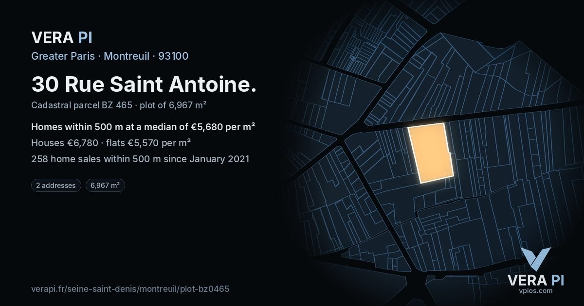 30 Rue Saint Antoine, Montreuil at night – the plot lit, the parcels around coloured by the prices near them