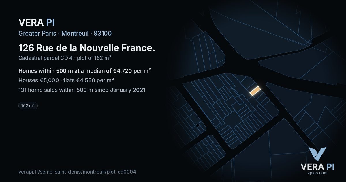 126 Rue de la Nouvelle France, Montreuil at night – the plot lit, the parcels around coloured by the prices near them