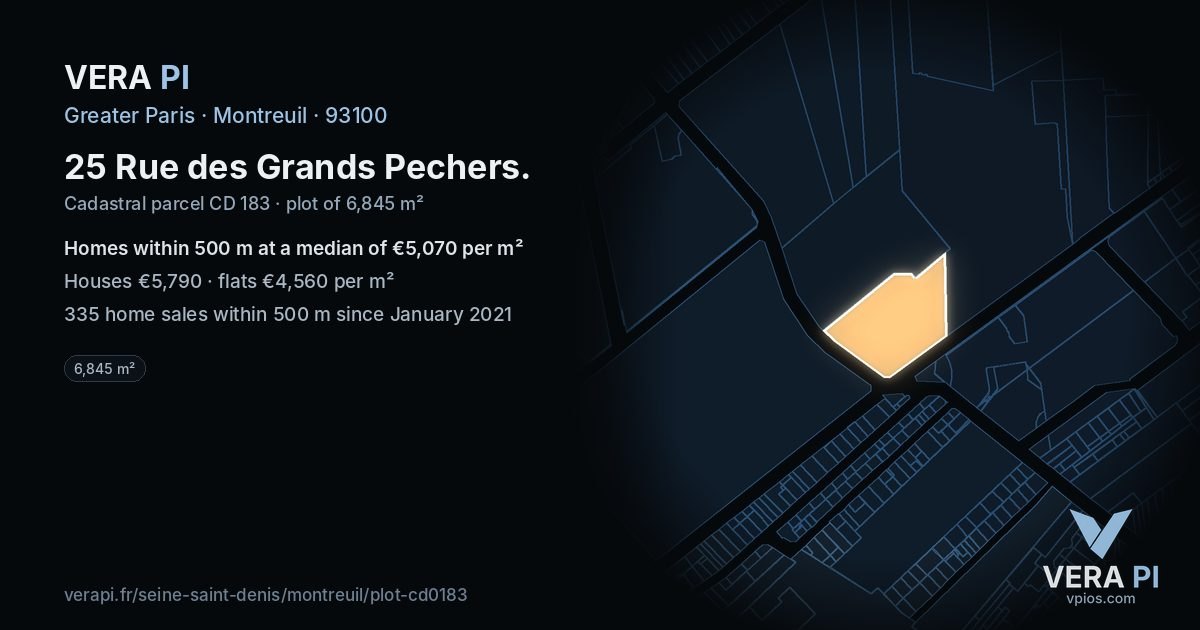 25 Rue des Grands Pechers, Montreuil at night – the plot lit, the parcels around coloured by the prices near them