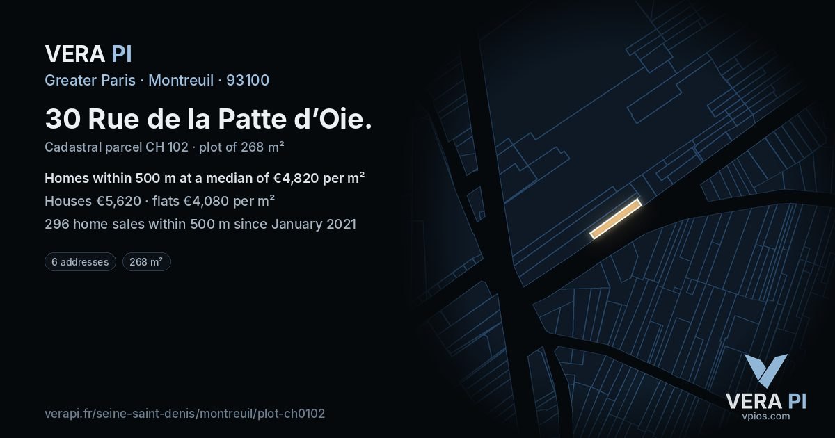 30 Rue de la Patte d’Oie, Montreuil at night – the plot lit, the parcels around coloured by the prices near them