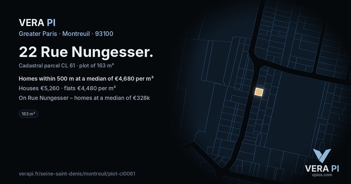 22 Rue Nungesser, Montreuil at night – the plot lit, the parcels around coloured by the prices near them