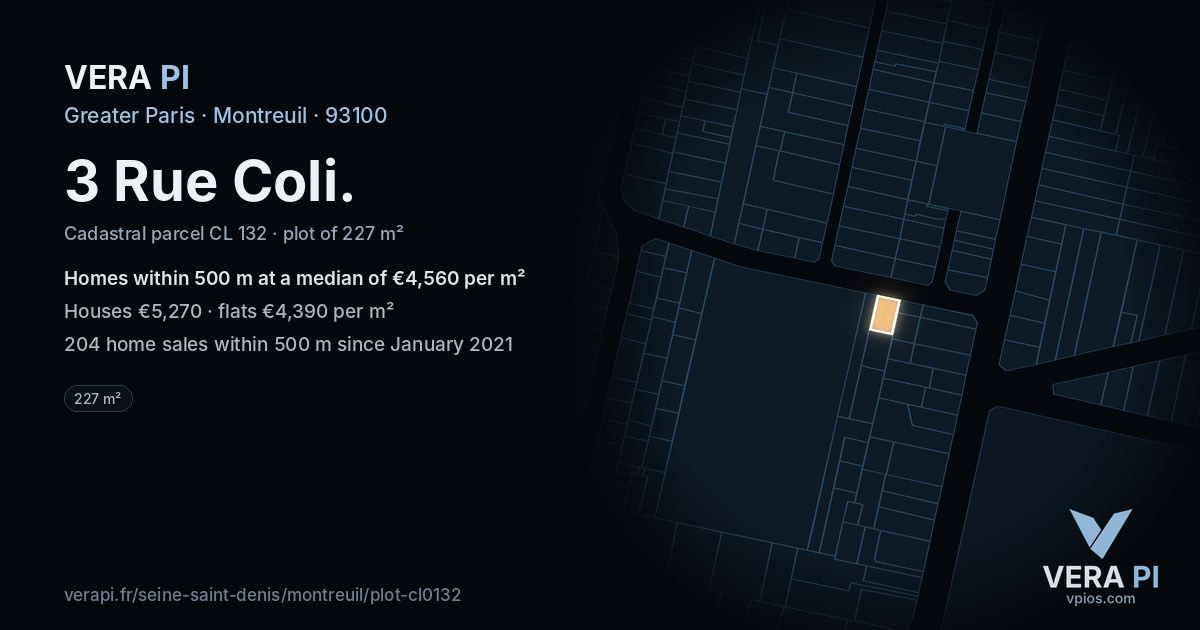 3 Rue Coli, Montreuil at night – the plot lit, the parcels around coloured by the prices near them