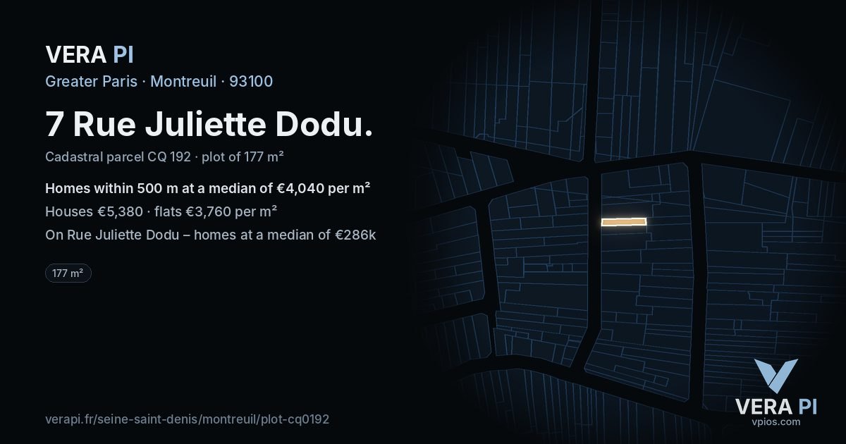 7 Rue Juliette Dodu, Montreuil at night – the plot lit, the parcels around coloured by the prices near them