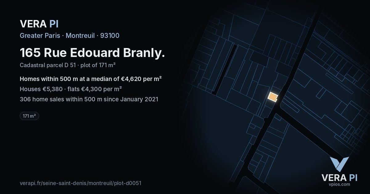 165 Rue Edouard Branly, Montreuil at night – the plot lit, the parcels around coloured by the prices near them