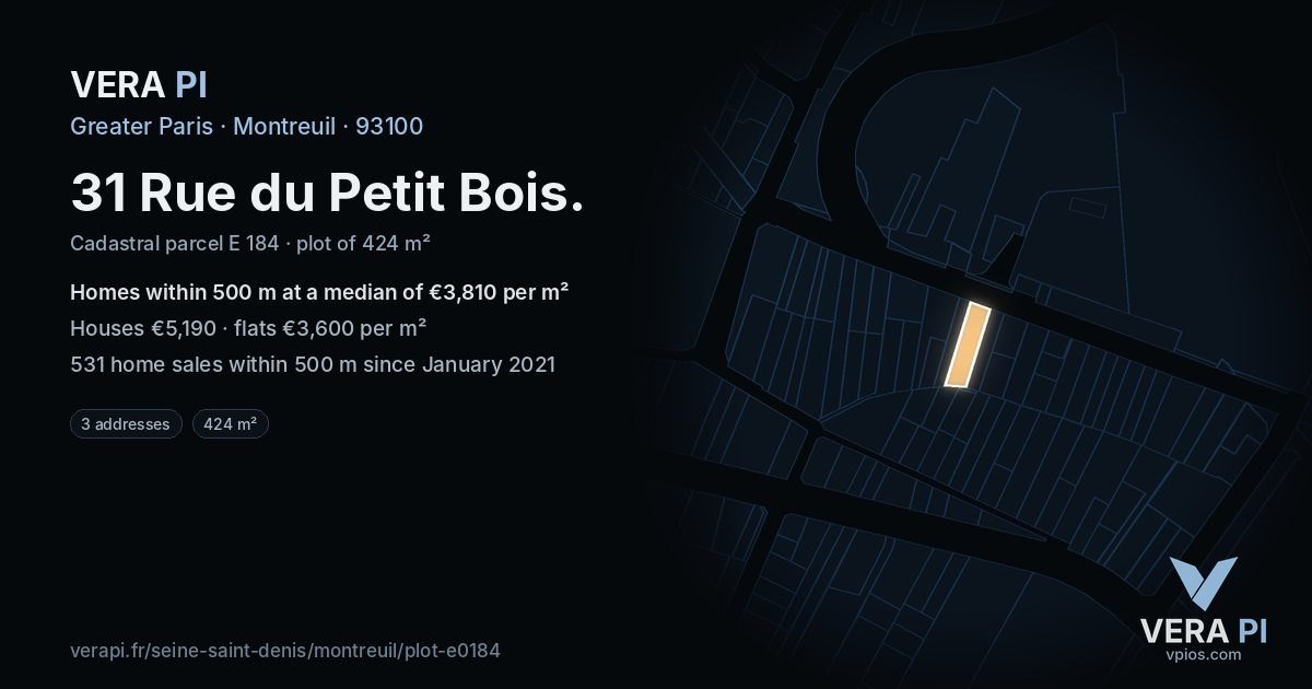 31 Rue du Petit Bois, Montreuil at night – the plot lit, the parcels around coloured by the prices near them