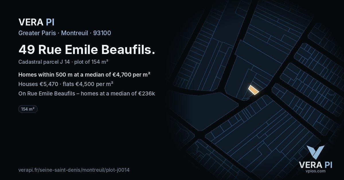 49 Rue Emile Beaufils, Montreuil at night – the plot lit, the parcels around coloured by the prices near them