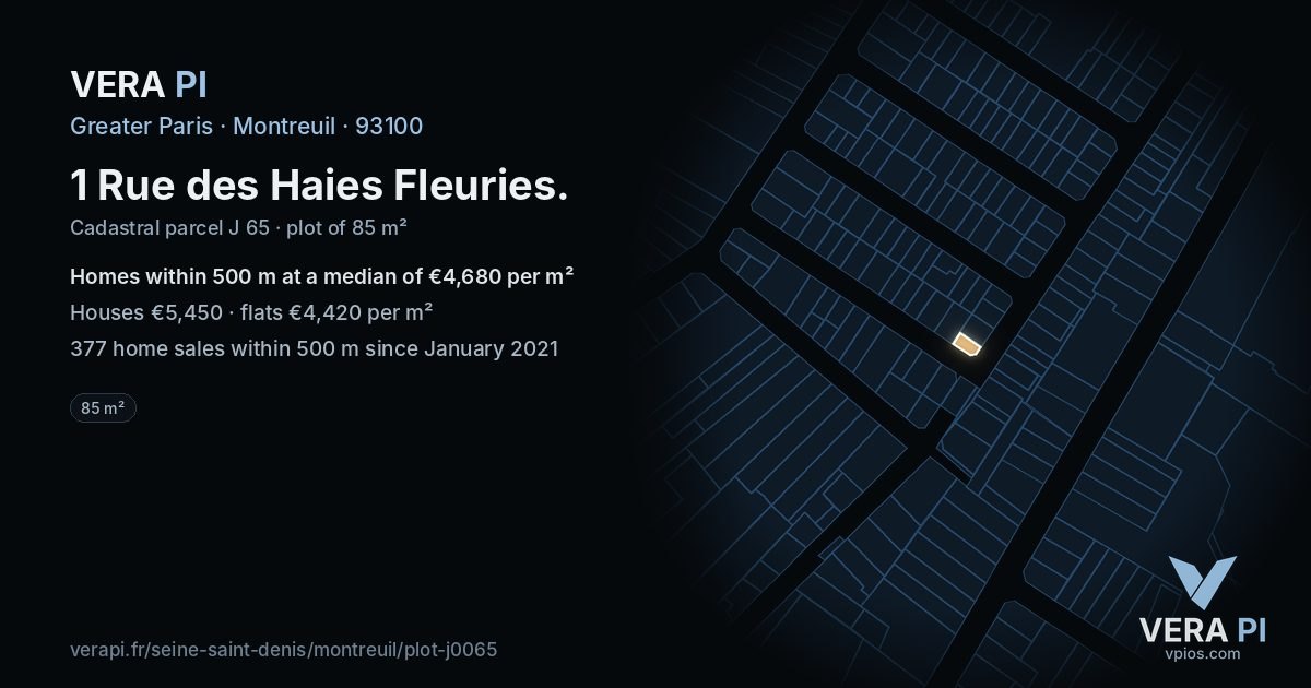 1 Rue des Haies Fleuries, Montreuil at night – the plot lit, the parcels around coloured by the prices near them