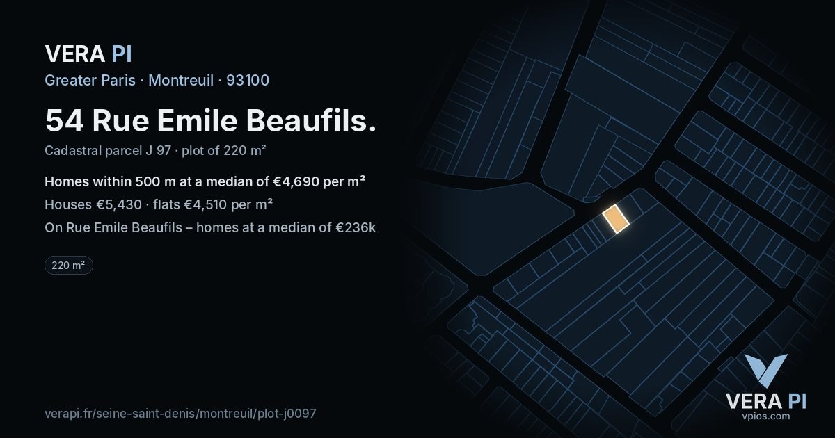 54 Rue Emile Beaufils, Montreuil at night – the plot lit, the parcels around coloured by the prices near them