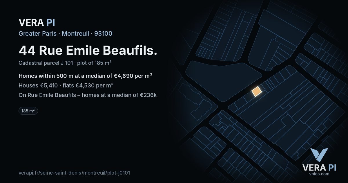 44 Rue Emile Beaufils, Montreuil at night – the plot lit, the parcels around coloured by the prices near them