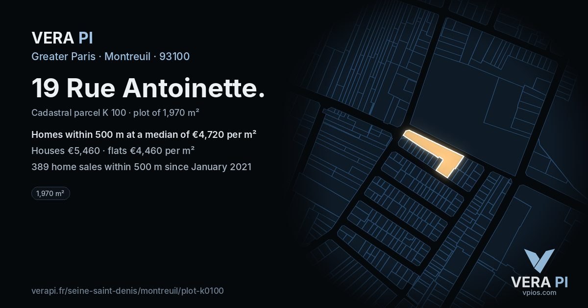 19 Rue Antoinette, Montreuil at night – the plot lit, the parcels around coloured by the prices near them