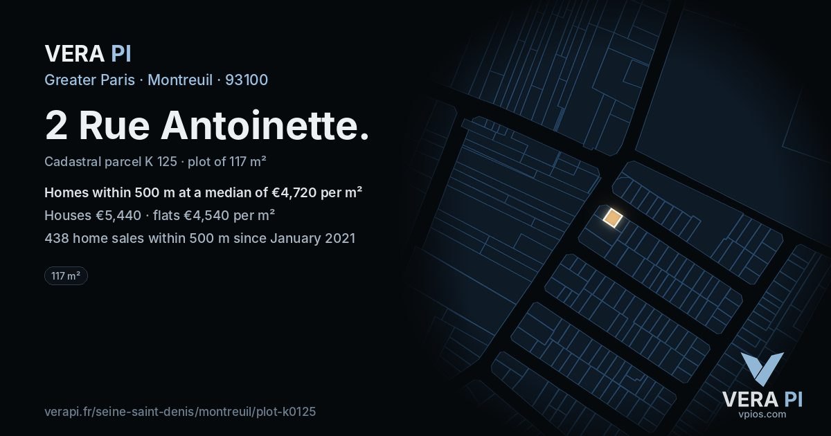 2 Rue Antoinette, Montreuil at night – the plot lit, the parcels around coloured by the prices near them