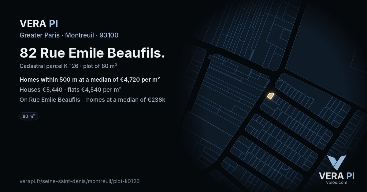 82 Rue Emile Beaufils, Montreuil at night – the plot lit, the parcels around coloured by the prices near them