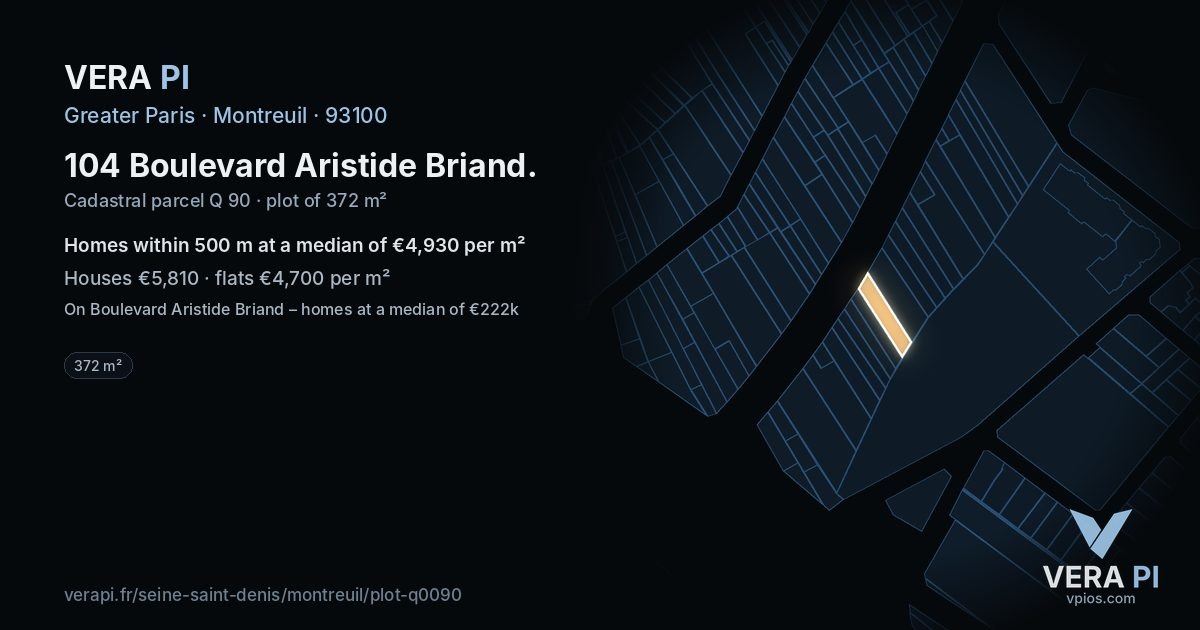 104 Boulevard Aristide Briand, Montreuil at night – the plot lit, the parcels around coloured by the prices near them