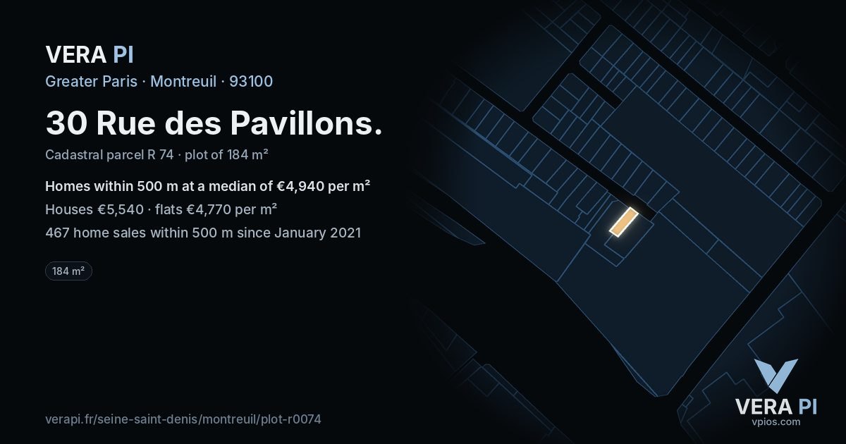30 Rue des Pavillons, Montreuil at night – the plot lit, the parcels around coloured by the prices near them