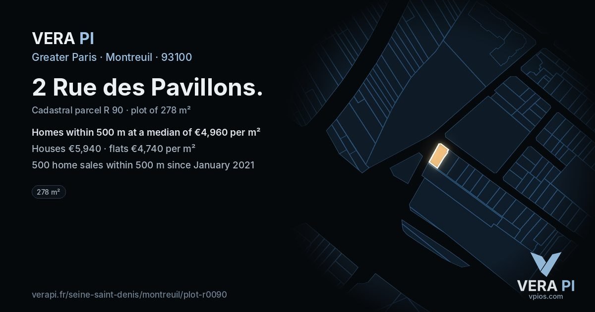 2 Rue des Pavillons, Montreuil at night – the plot lit, the parcels around coloured by the prices near them
