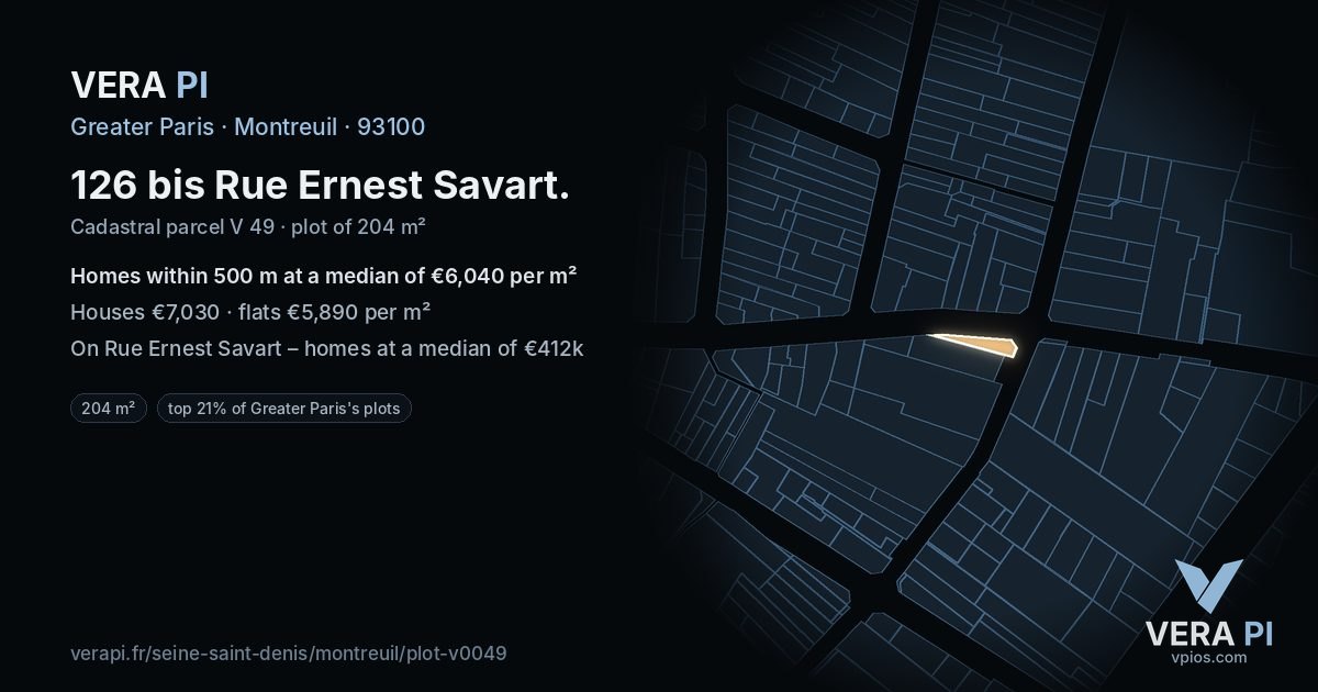 126 bis Rue Ernest Savart, Montreuil at night – the plot lit, the parcels around coloured by the prices near them