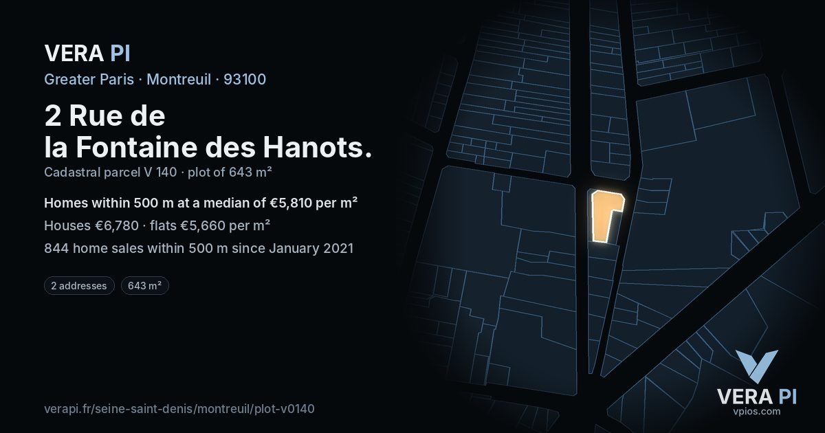 2 Rue de la Fontaine des Hanots, Montreuil at night – the plot lit, the parcels around coloured by the prices near them
