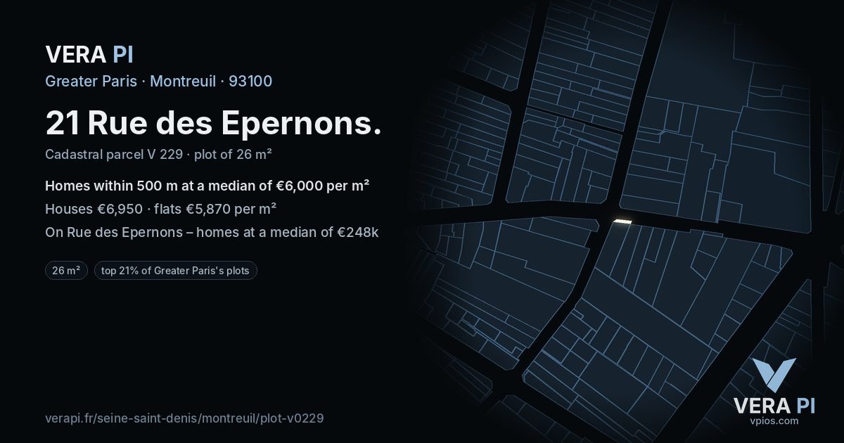 21 Rue des Epernons, Montreuil at night – the plot lit, the parcels around coloured by the prices near them