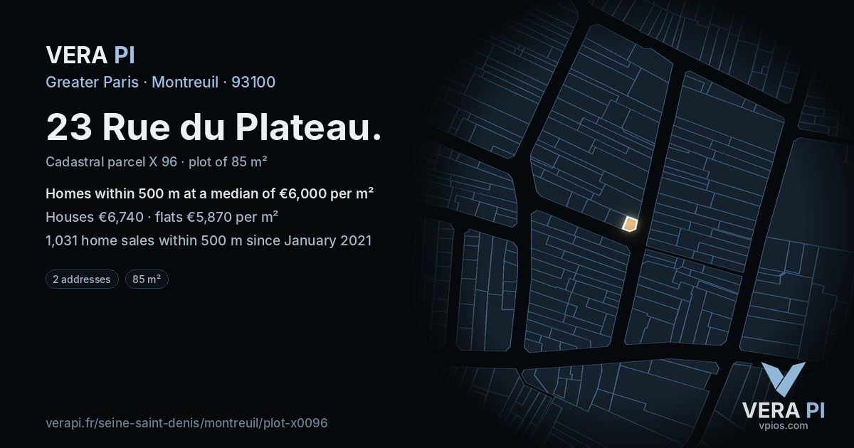 23 Rue du Plateau, Montreuil at night – the plot lit, the parcels around coloured by the prices near them