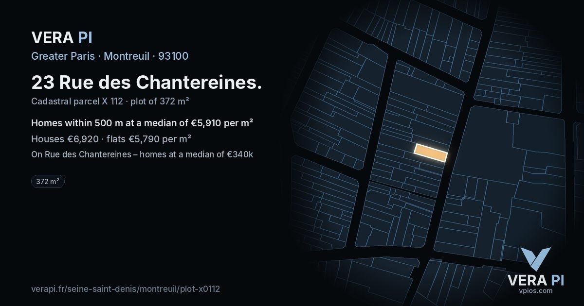 23 Rue des Chantereines, Montreuil at night – the plot lit, the parcels around coloured by the prices near them