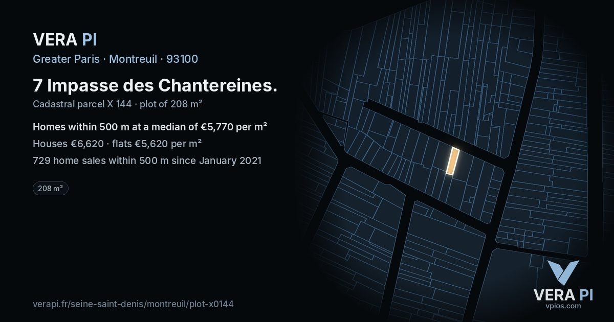 7 Impasse des Chantereines, Montreuil at night – the plot lit, the parcels around coloured by the prices near them