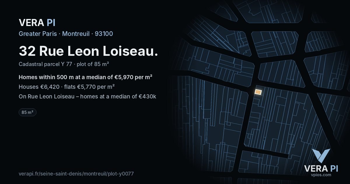 32 Rue Leon Loiseau, Montreuil at night – the plot lit, the parcels around coloured by the prices near them