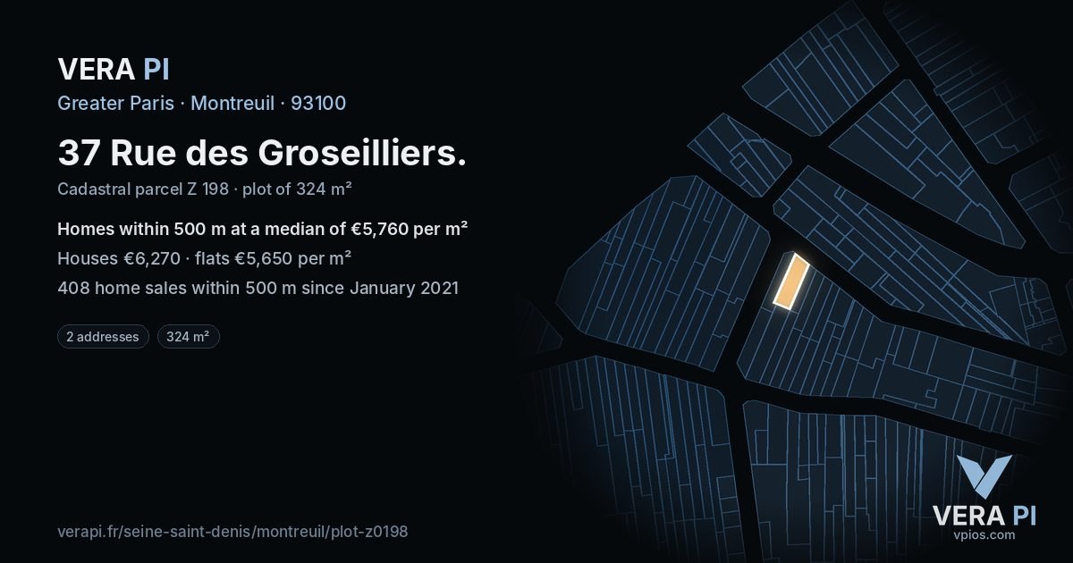 37 Rue des Groseilliers, Montreuil at night – the plot lit, the parcels around coloured by the prices near them