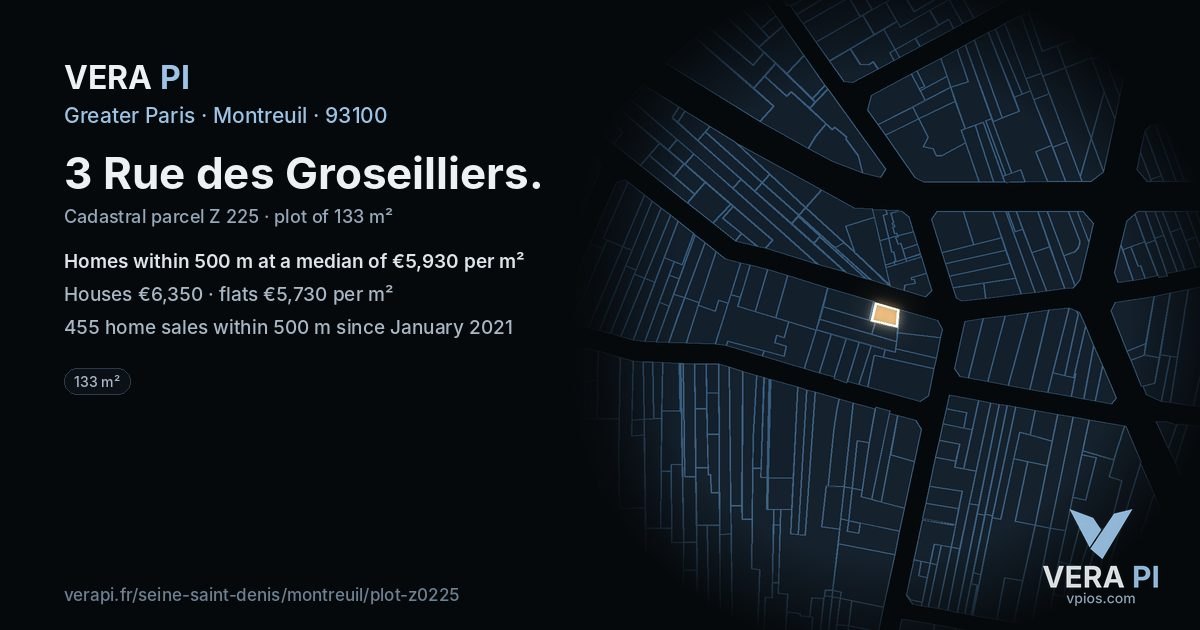 3 Rue des Groseilliers, Montreuil at night – the plot lit, the parcels around coloured by the prices near them