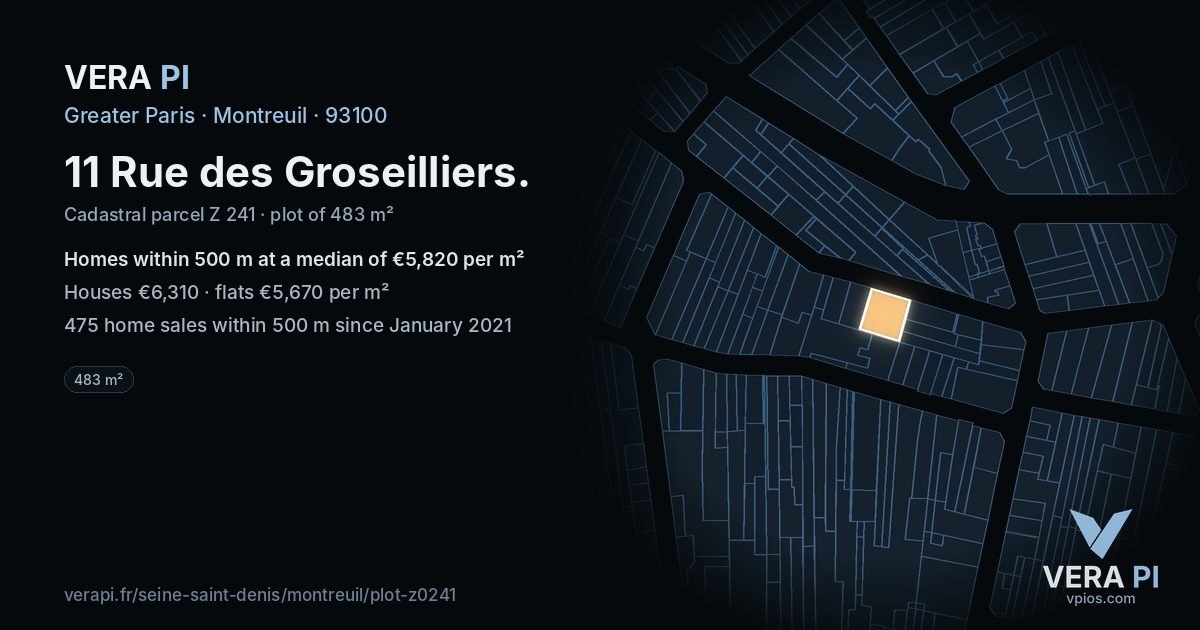 11 Rue des Groseilliers, Montreuil at night – the plot lit, the parcels around coloured by the prices near them